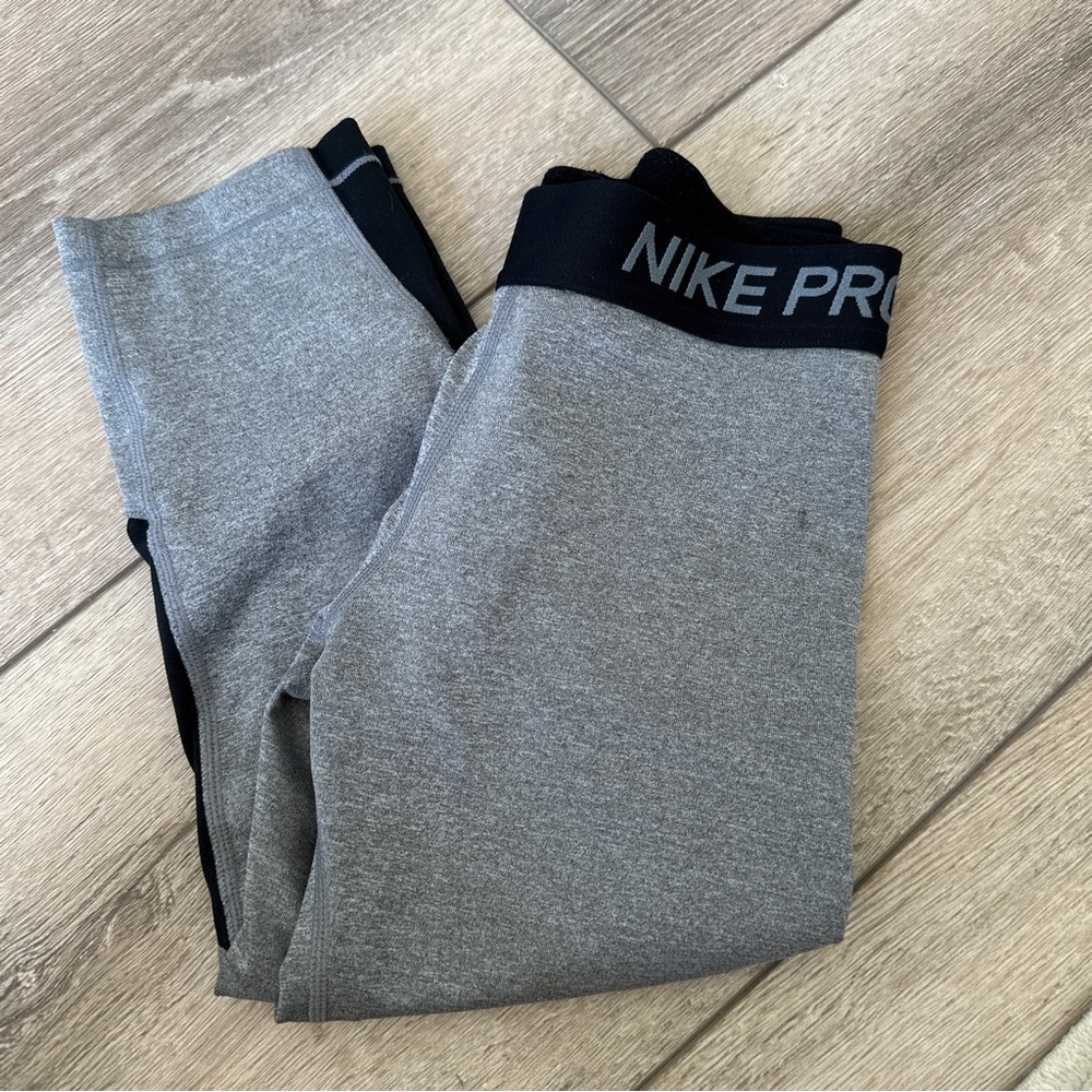 Nike pro leggings